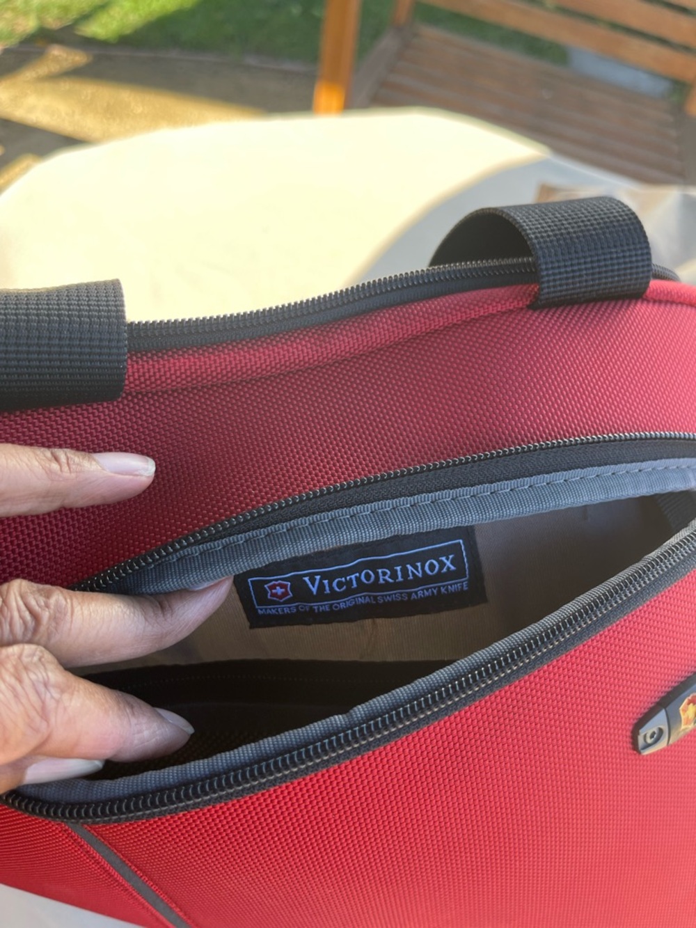VICTORINOX Red Carry-On Bag w/ Detachable Shoulder Strap - Picture 2 of 9